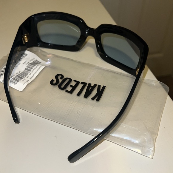 Sunglasses - Picture 2 of 7